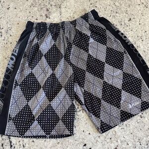 Flow Society Lacrosse Shorts: Black and Gray Argyle EUC